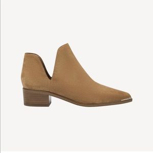 Brand New Marc Fisher Booties. Yilda cutout bootie. Natural suede.